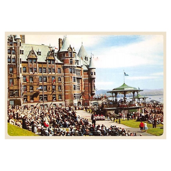 Québec Canada Messe sur la terrasse Dufferin Postcard - Picture 2 of 5